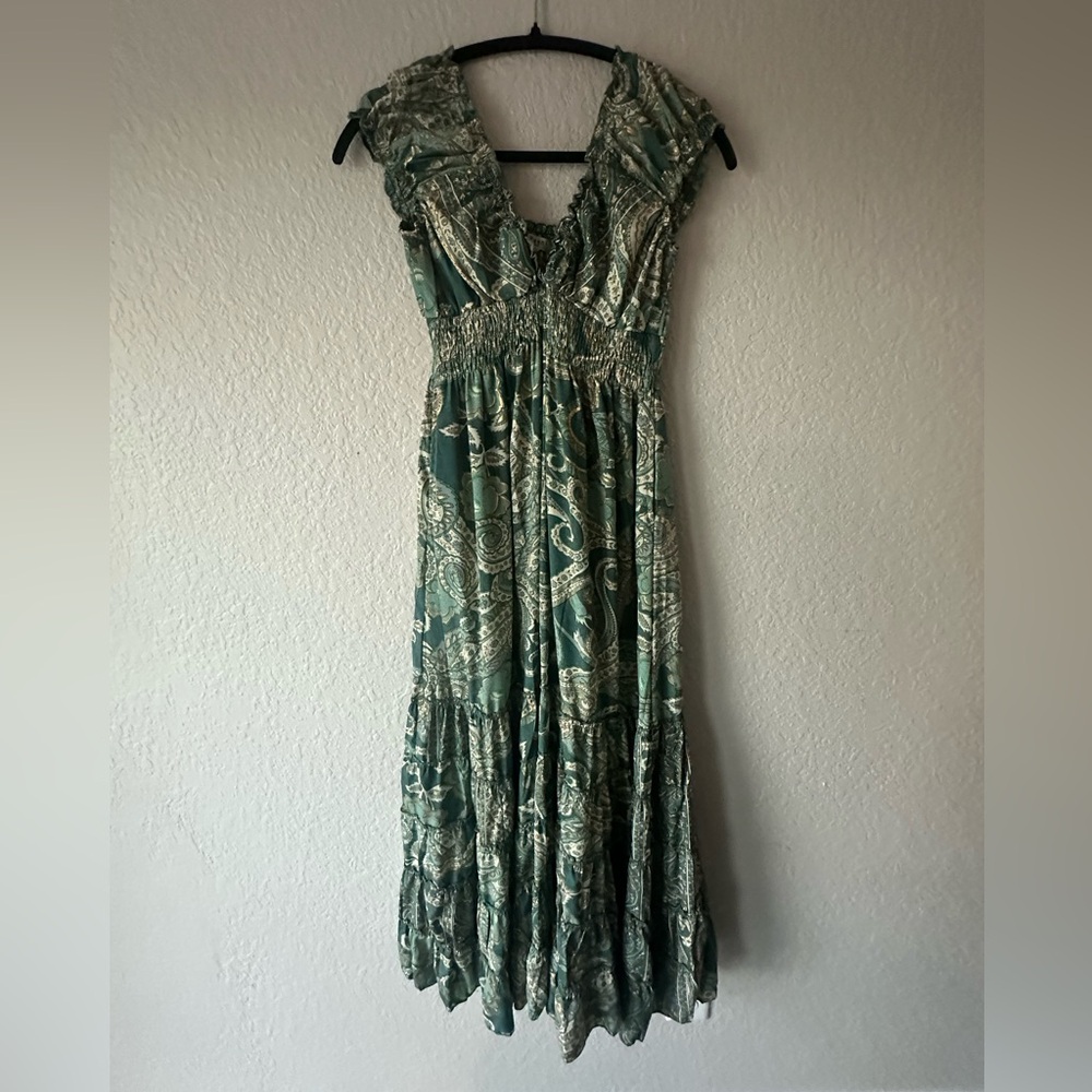 Paani L Green Paisley Boho Maxi Dress Smocked Waist Ruffle